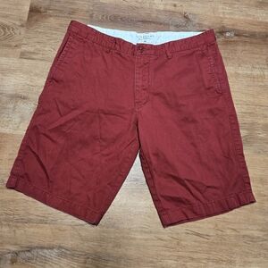 Giordano Men's Brick Red Slim Bermuda Shorts Size 36
